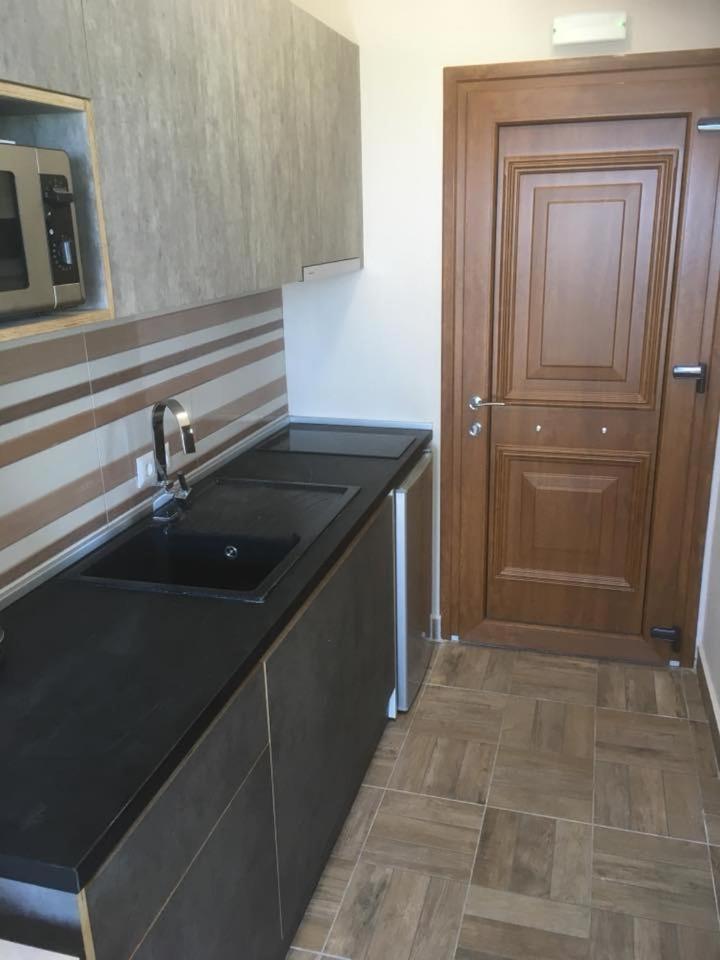 Thealos Rooms Vourvourou Exteriör bild