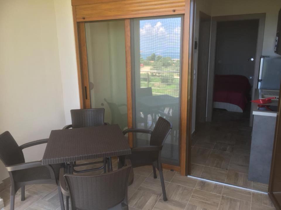 Thealos Rooms Vourvourou Exteriör bild